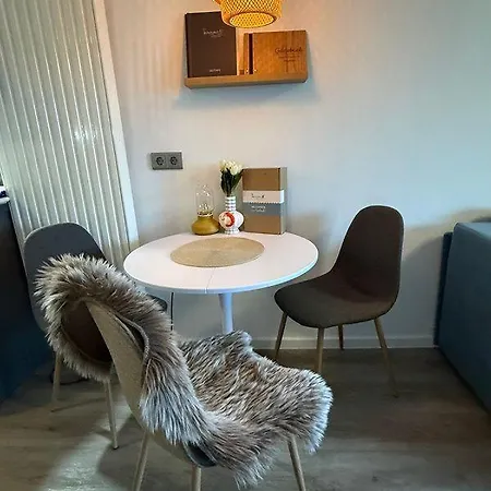Strandhuus Apartment